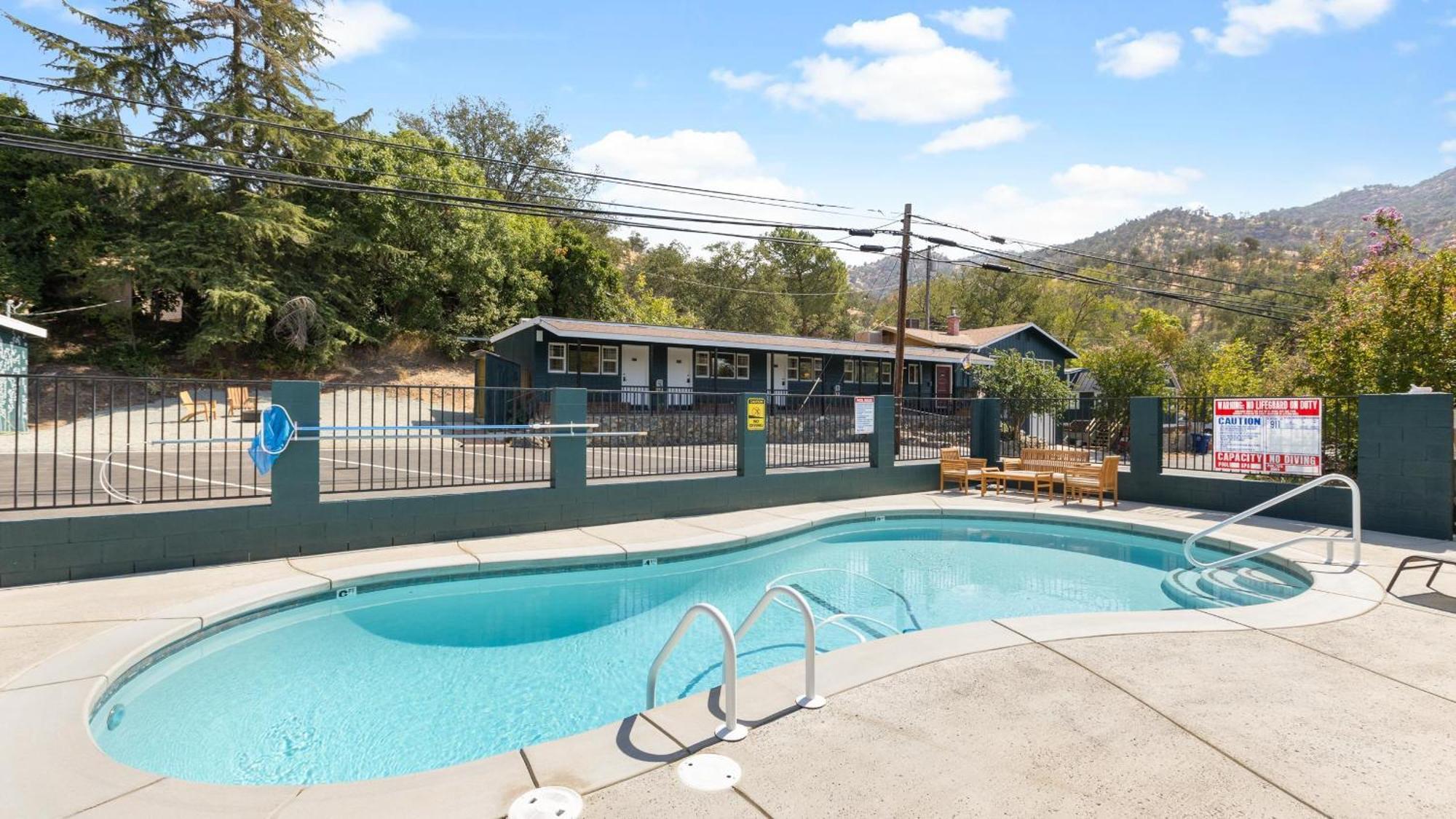 ת'רי ריברס The Tokopah Sequoia Motel Rm 1 מראה חיצוני תמונה